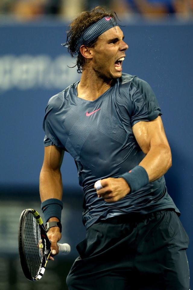  比赛规则变更引发热议！，纳达尔在RNG比赛中最后时刻胜出再创辉煌时刻